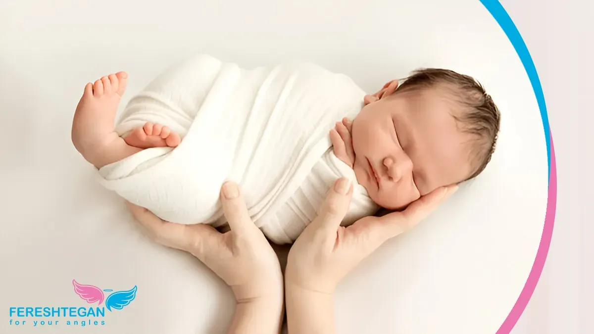 نوزادی که به درستی قنداق شده نوزادی که به درستی قنداق شده
